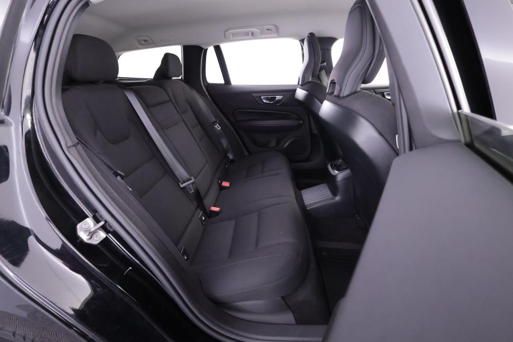 VOLVO V60 2022
