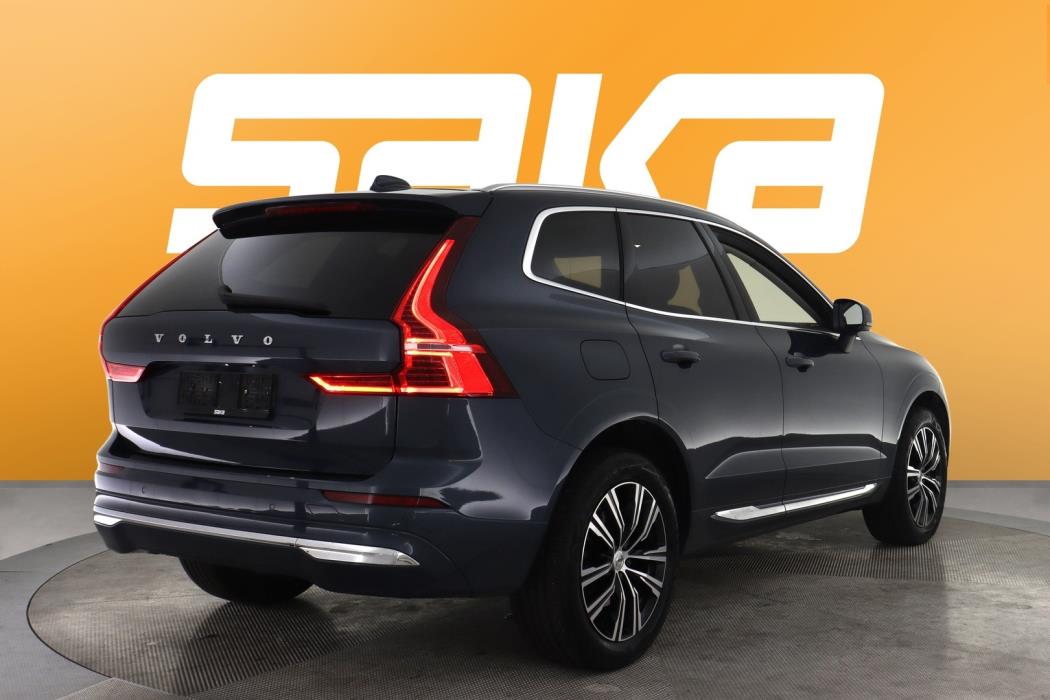 VOLVO XC60 2022