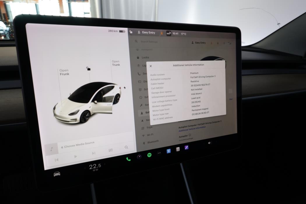 TESLA Model 3 2020