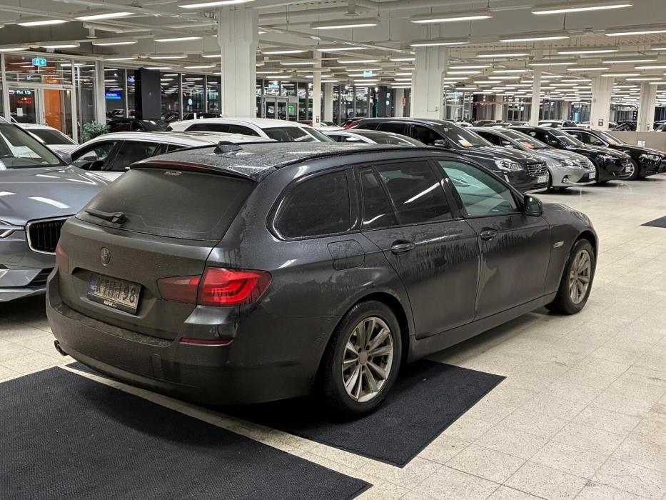 BMW 525 2011