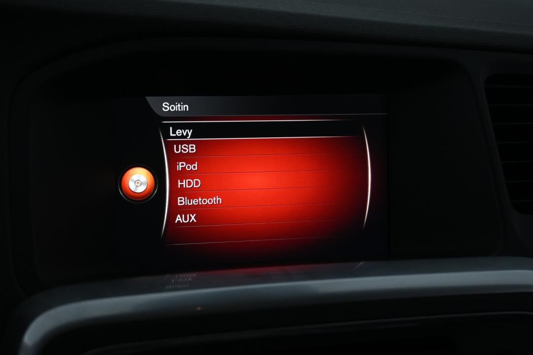 VOLVO V60 2018