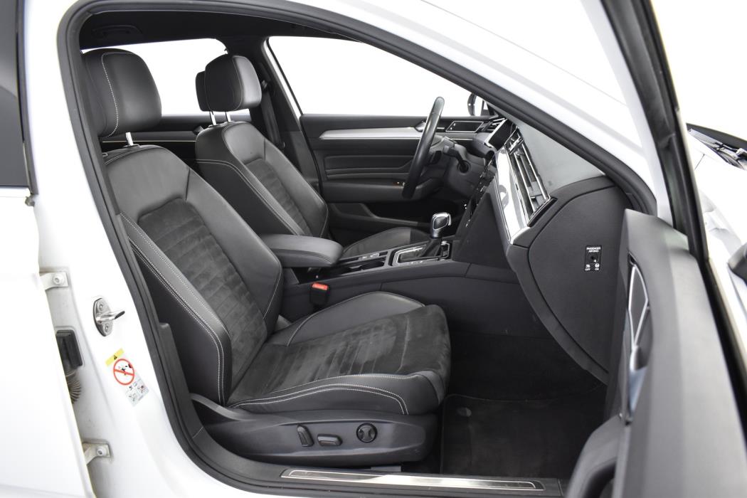 VOLKSWAGEN Passat 2020