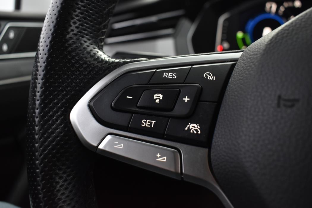 VOLKSWAGEN Passat 2020