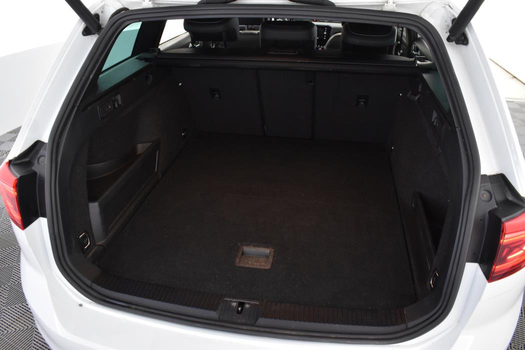 VOLKSWAGEN Passat 2020