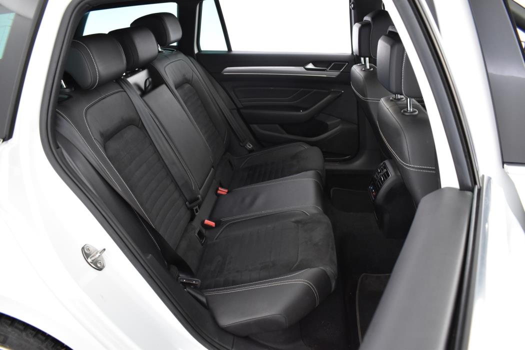 VOLKSWAGEN Passat 2020