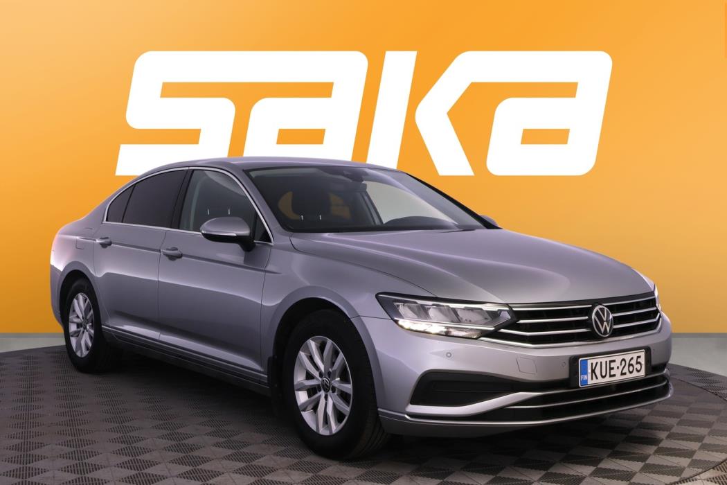 VOLKSWAGEN Passat 2021
