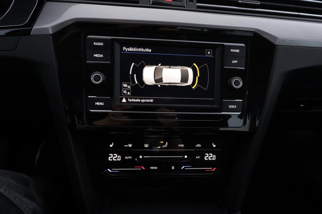 VOLKSWAGEN Passat 2021