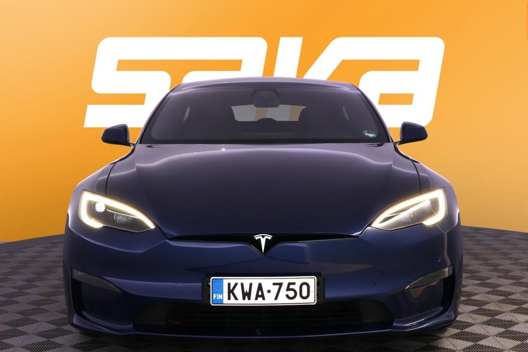 TESLA Model S 2023