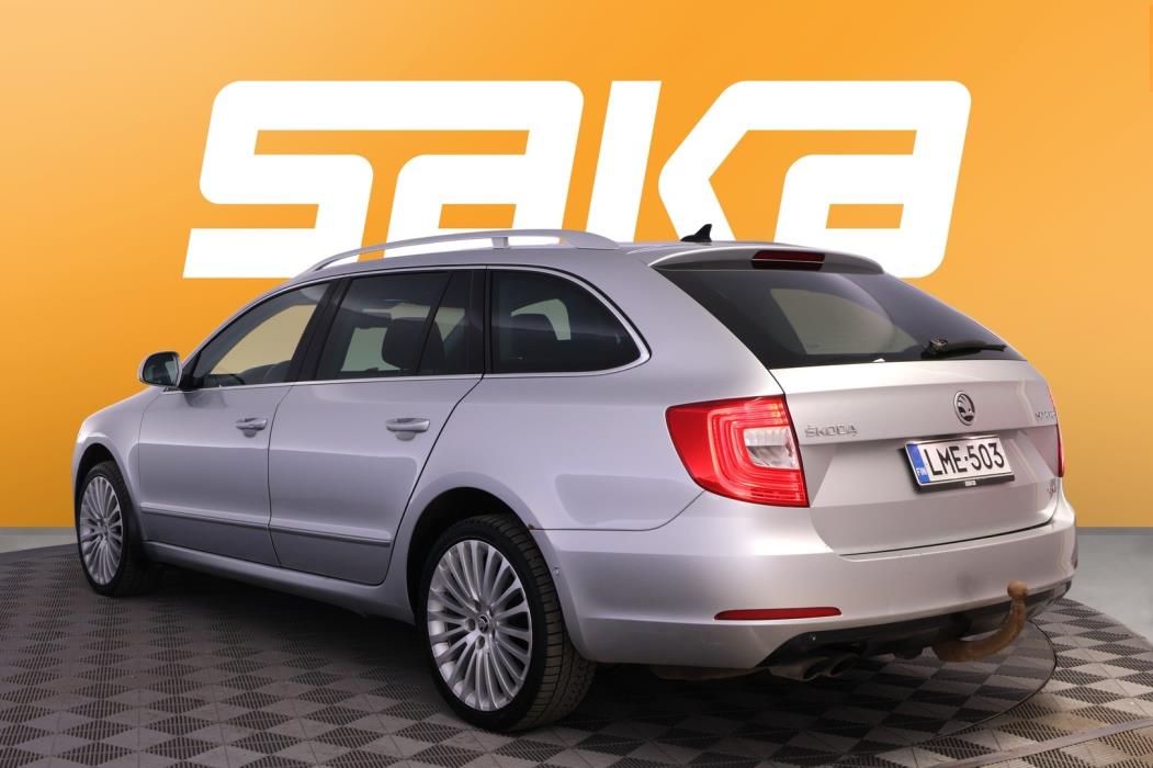 SKODA Superb 2014