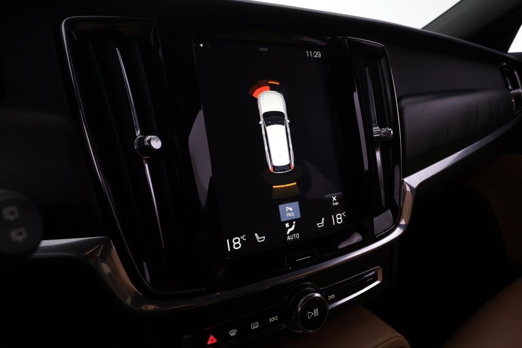VOLVO V90 Cross Country 2018