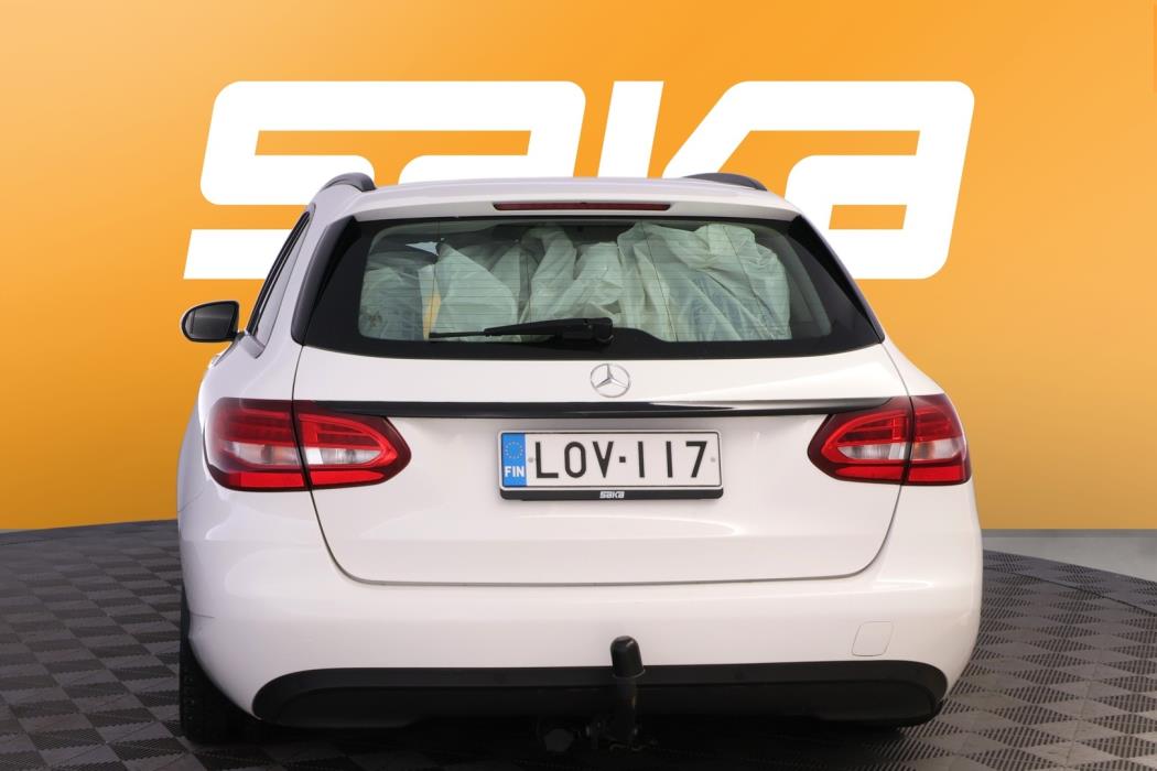 MERCEDES-BENZ C 2016