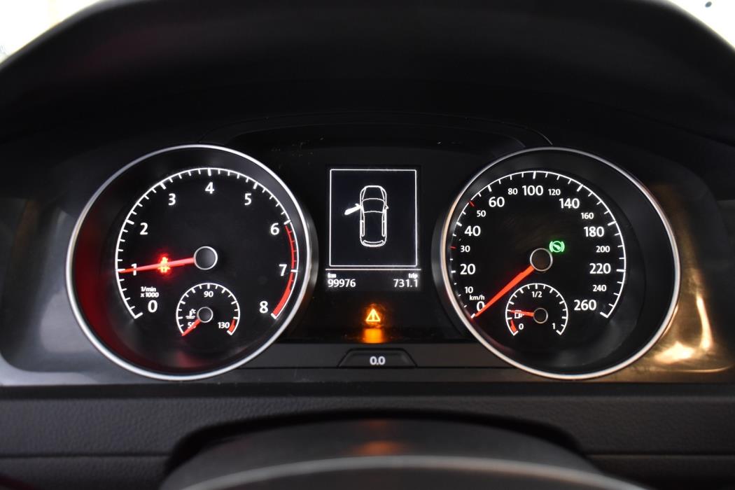 VOLKSWAGEN Golf 2019