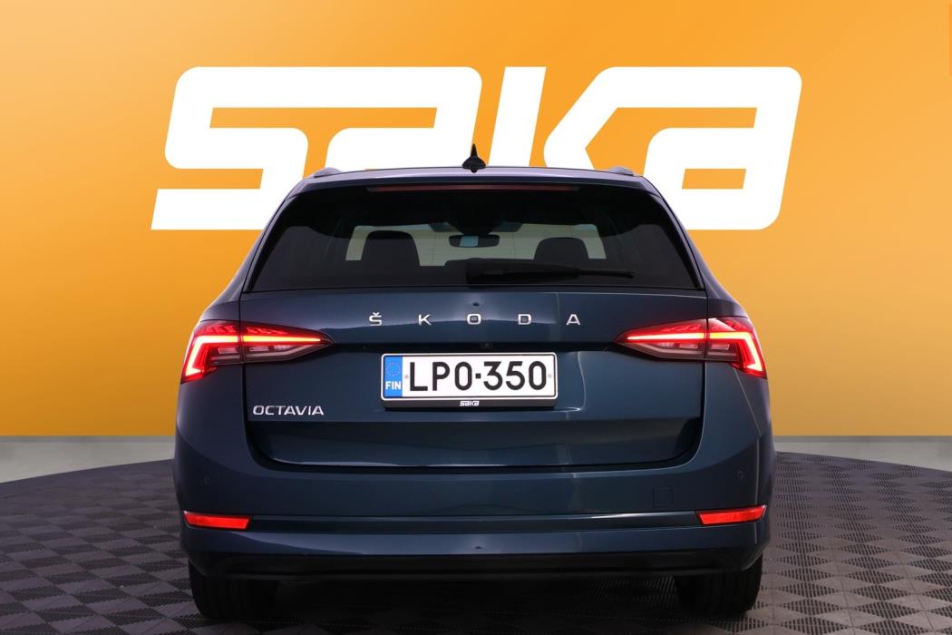 SKODA Octavia 2021