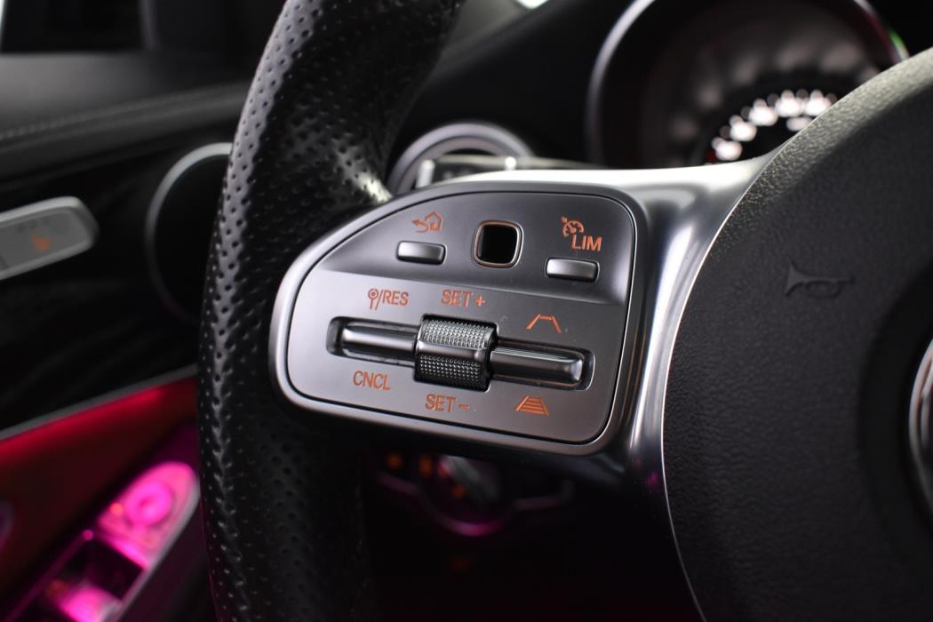 MERCEDES-BENZ C 2020