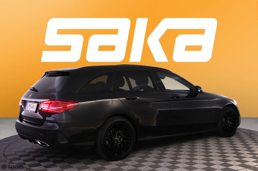 MERCEDES-BENZ C 2020