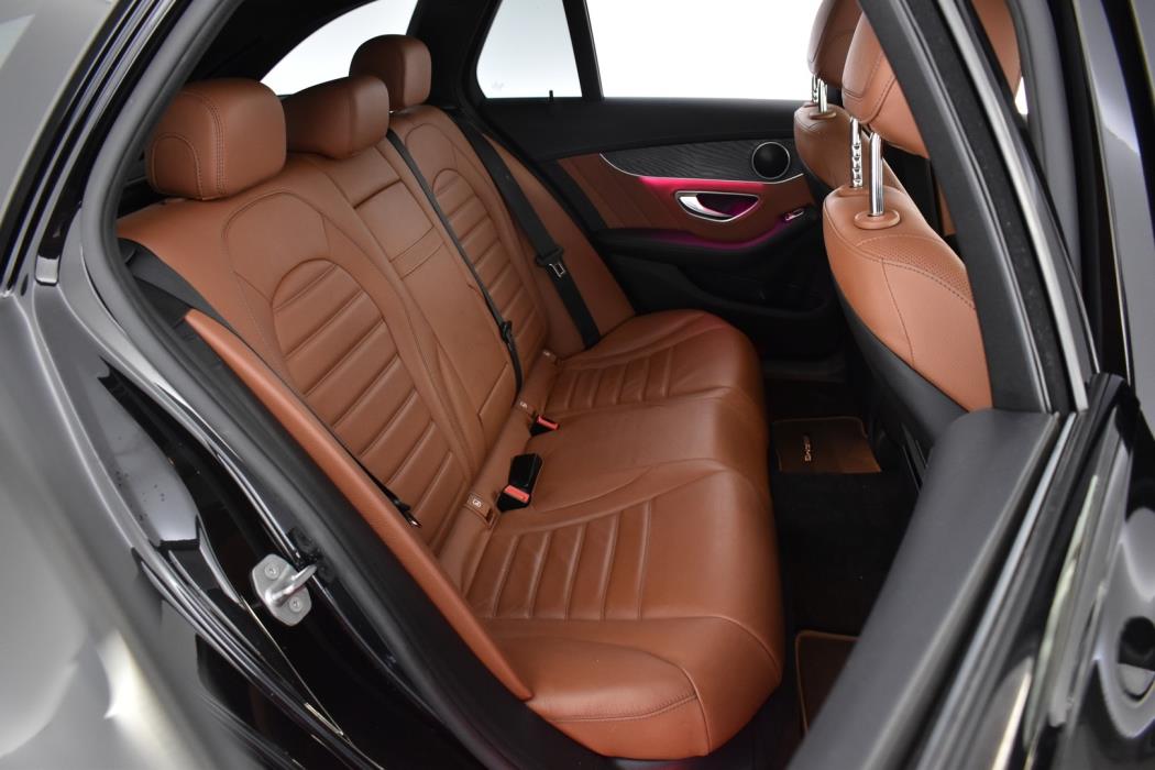 MERCEDES-BENZ C 2020