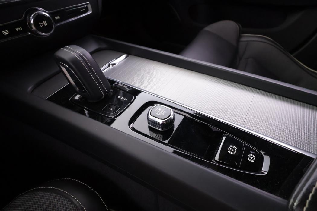 VOLVO S60 2022