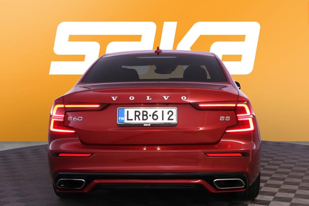 VOLVO S60 2022