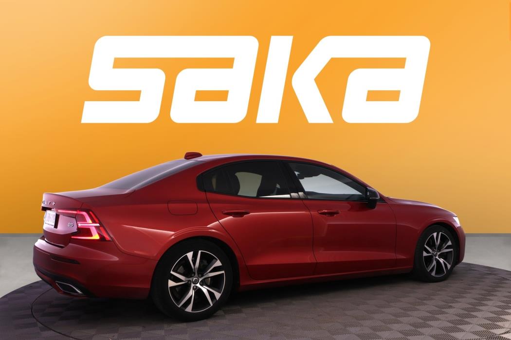 VOLVO S60 2022