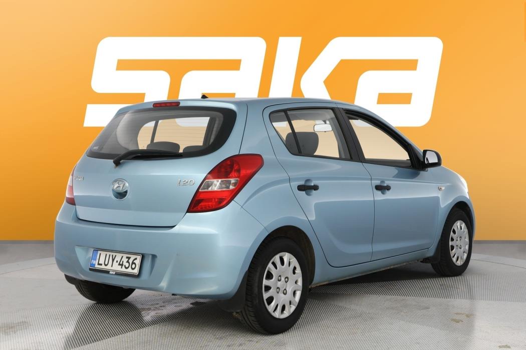 HYUNDAI i20 2009