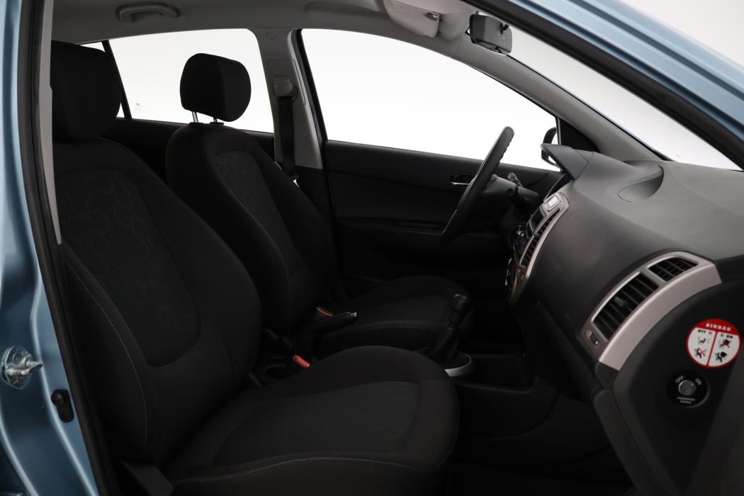 HYUNDAI i20 2009