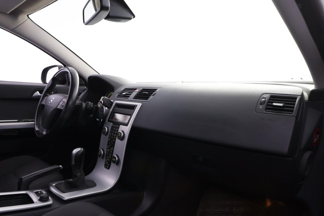 VOLVO S40 2012