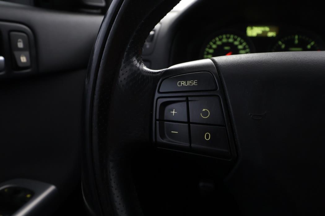 VOLVO S40 2012