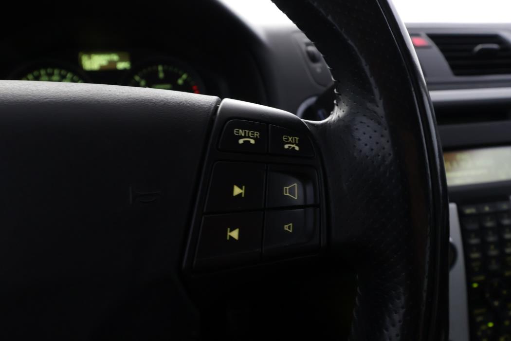 VOLVO S40 2012
