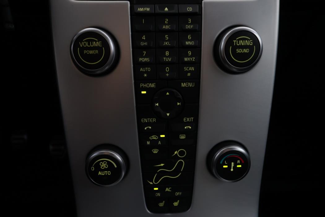 VOLVO S40 2012