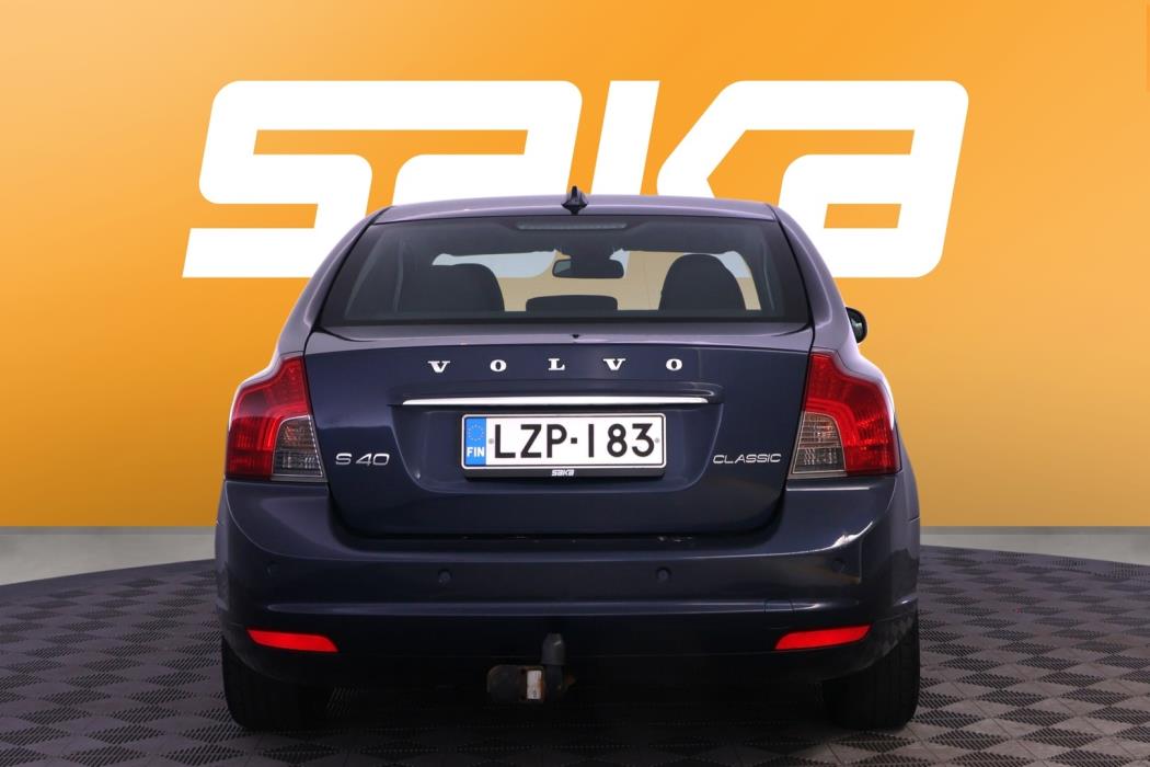 VOLVO S40 2012