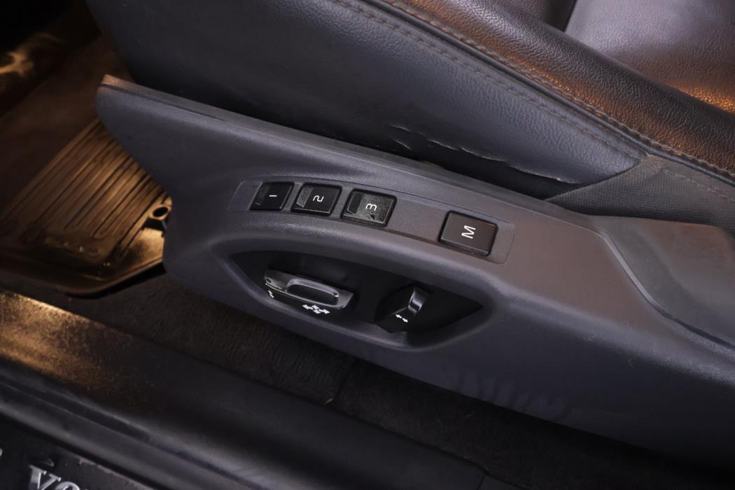 VOLVO XC60 2014
