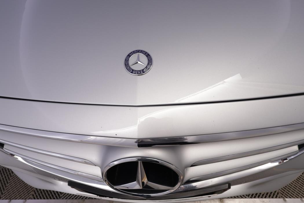 MERCEDES-BENZ E 2015