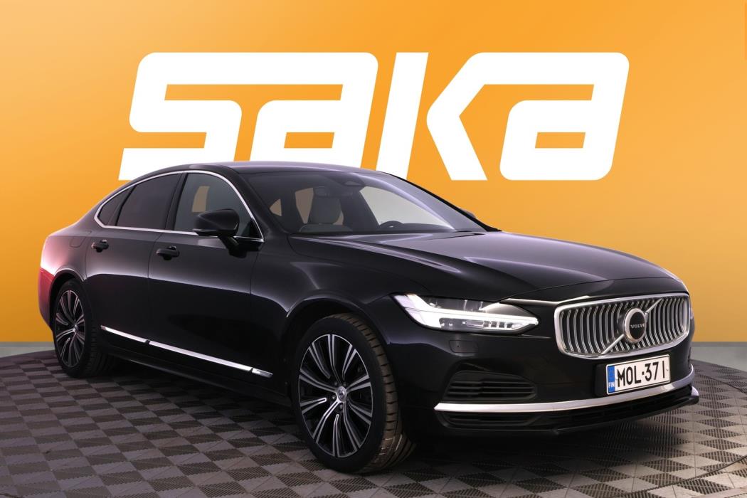 VOLVO S90 2023