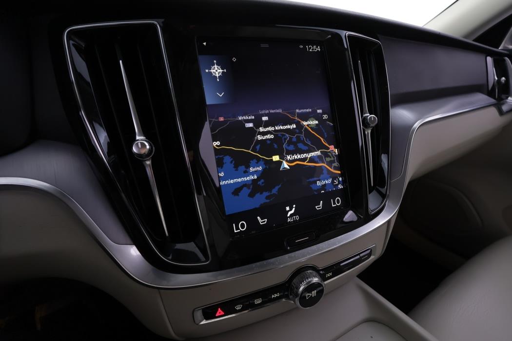 VOLVO V60 2019