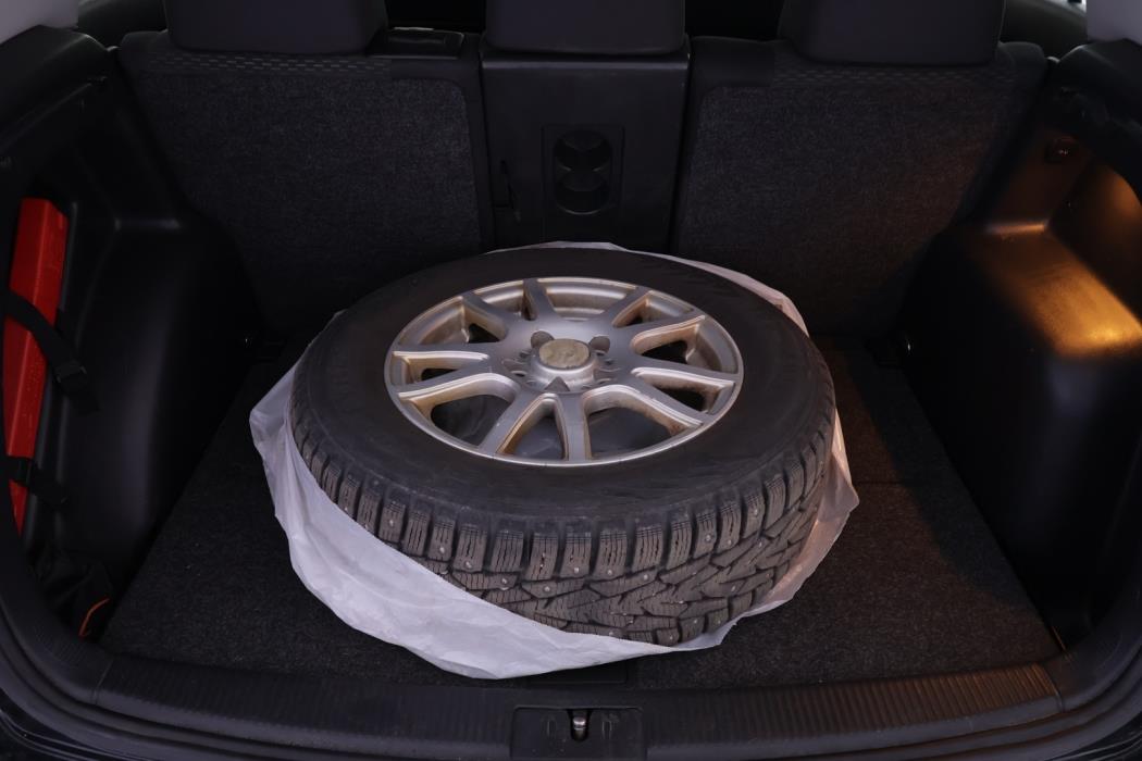 VOLKSWAGEN Golf Plus 2011