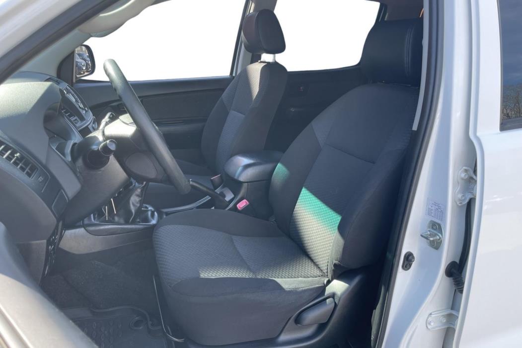 TOYOTA Hilux 2015