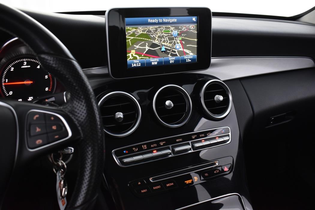 MERCEDES-BENZ C 2015