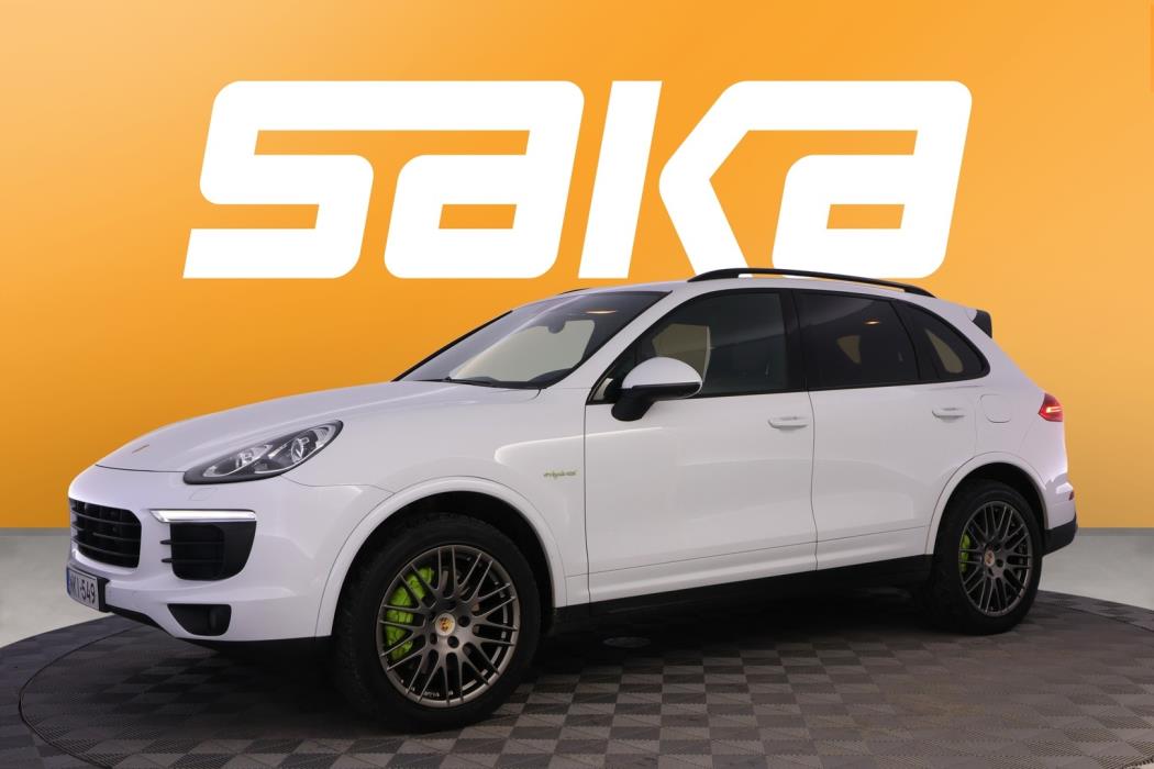 PORSCHE Cayenne 2017