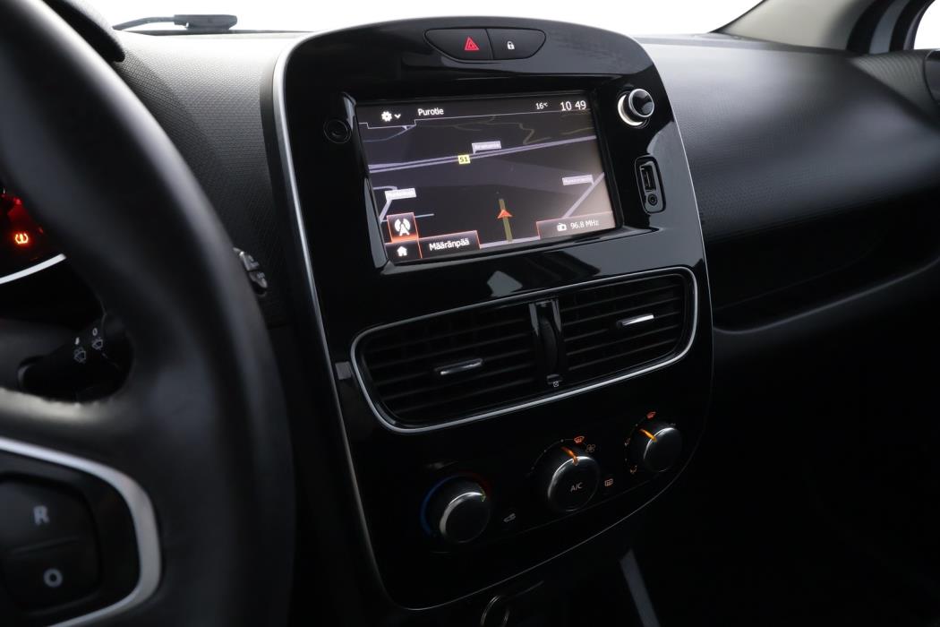 RENAULT Clio 2018