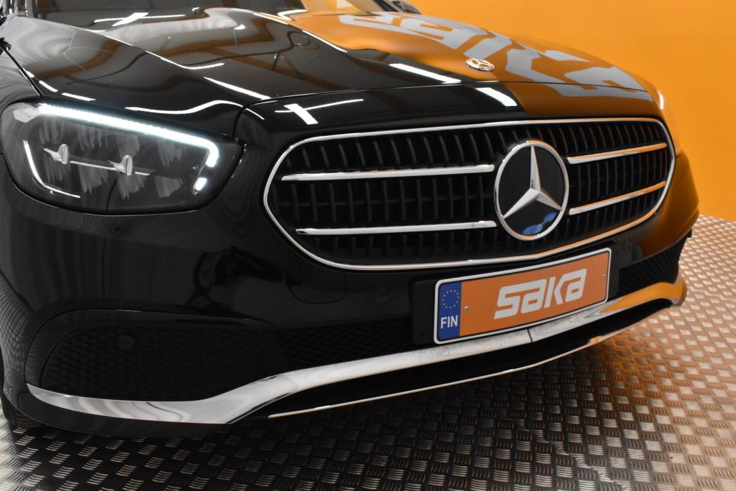 MERCEDES-BENZ E 2021