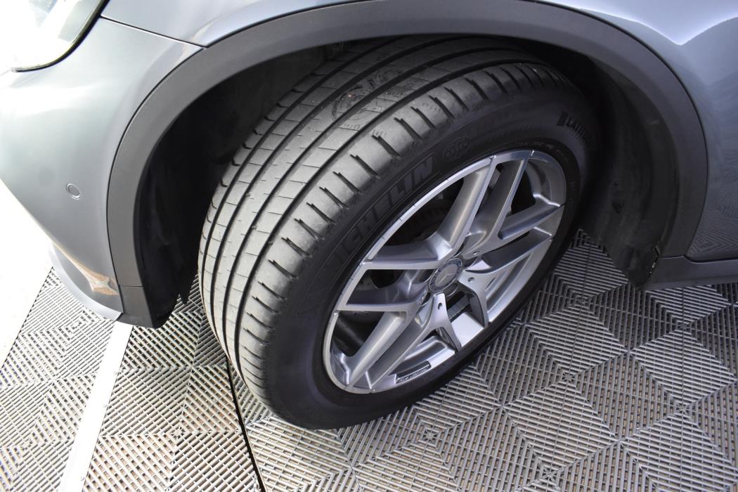 MERCEDES-BENZ GLC 2016