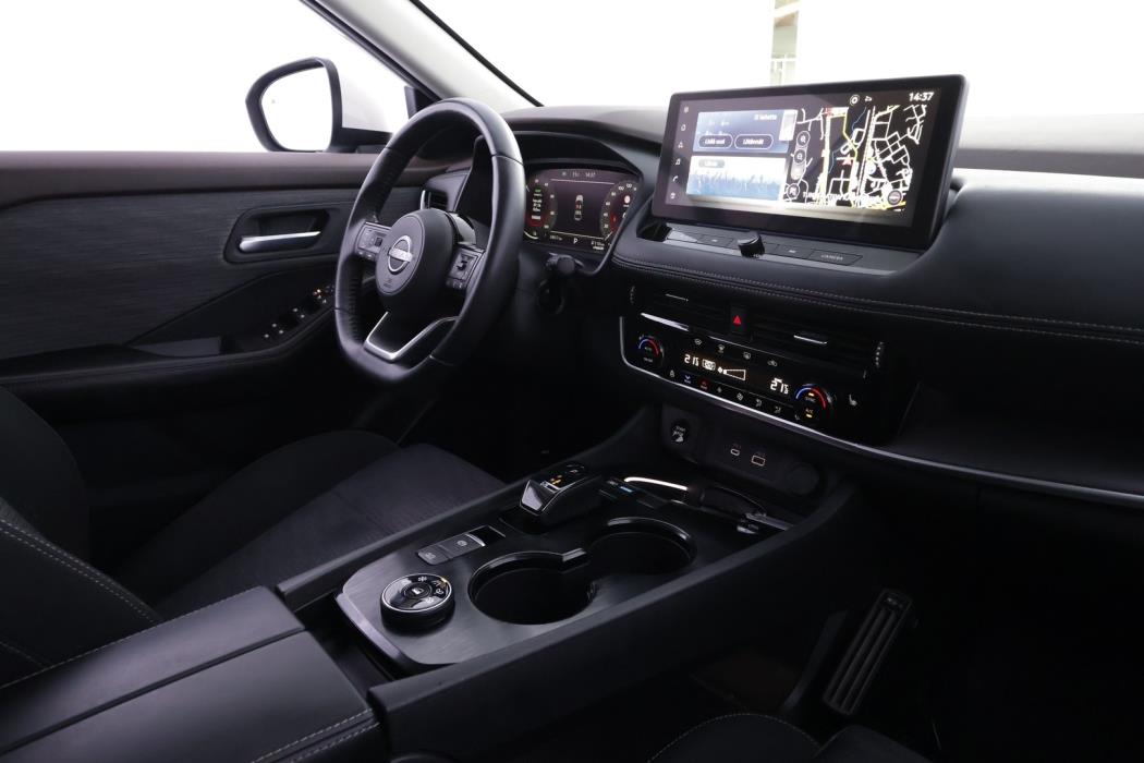 NISSAN X-Trail 2024