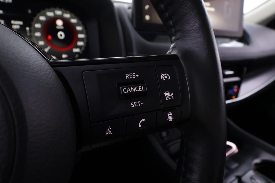 NISSAN X-Trail 2024