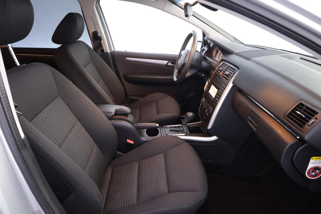 MERCEDES-BENZ B 2008