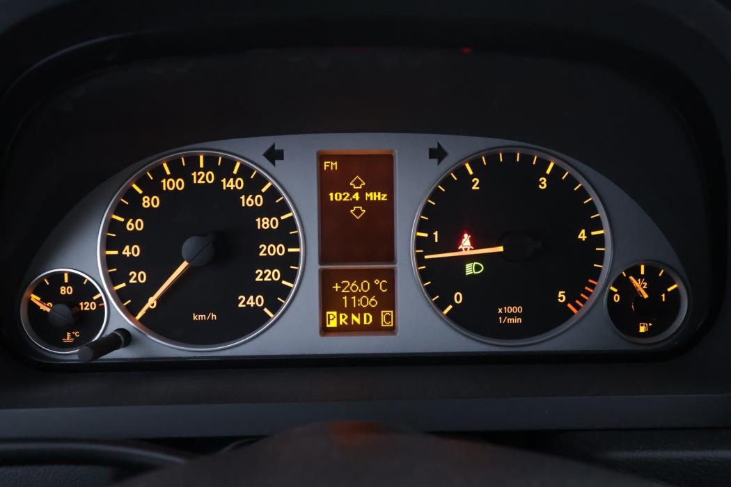 MERCEDES-BENZ B 2008