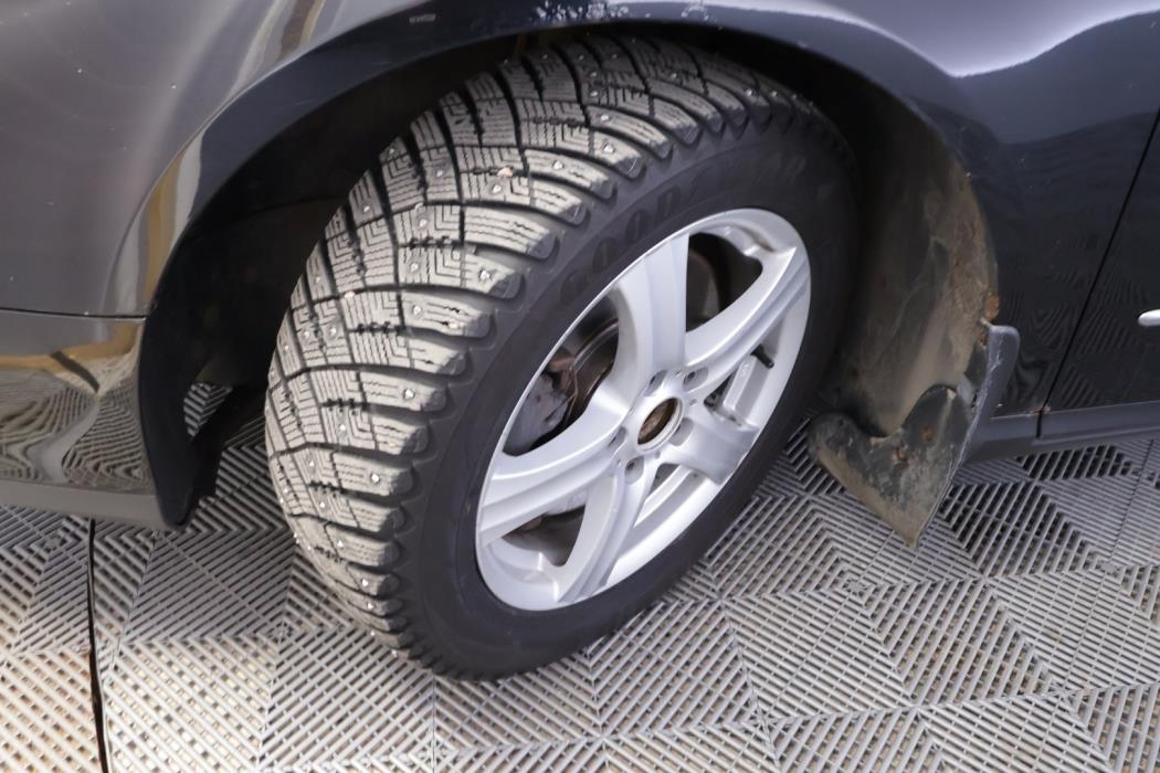 VOLKSWAGEN Passat 2010