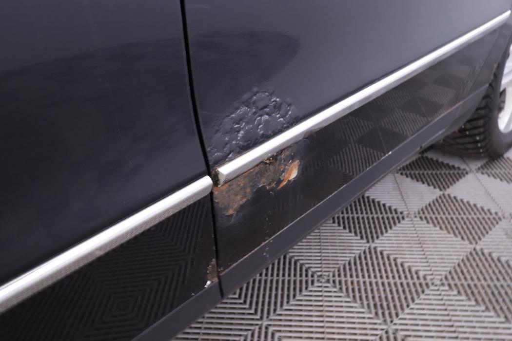 VOLKSWAGEN Passat 2010