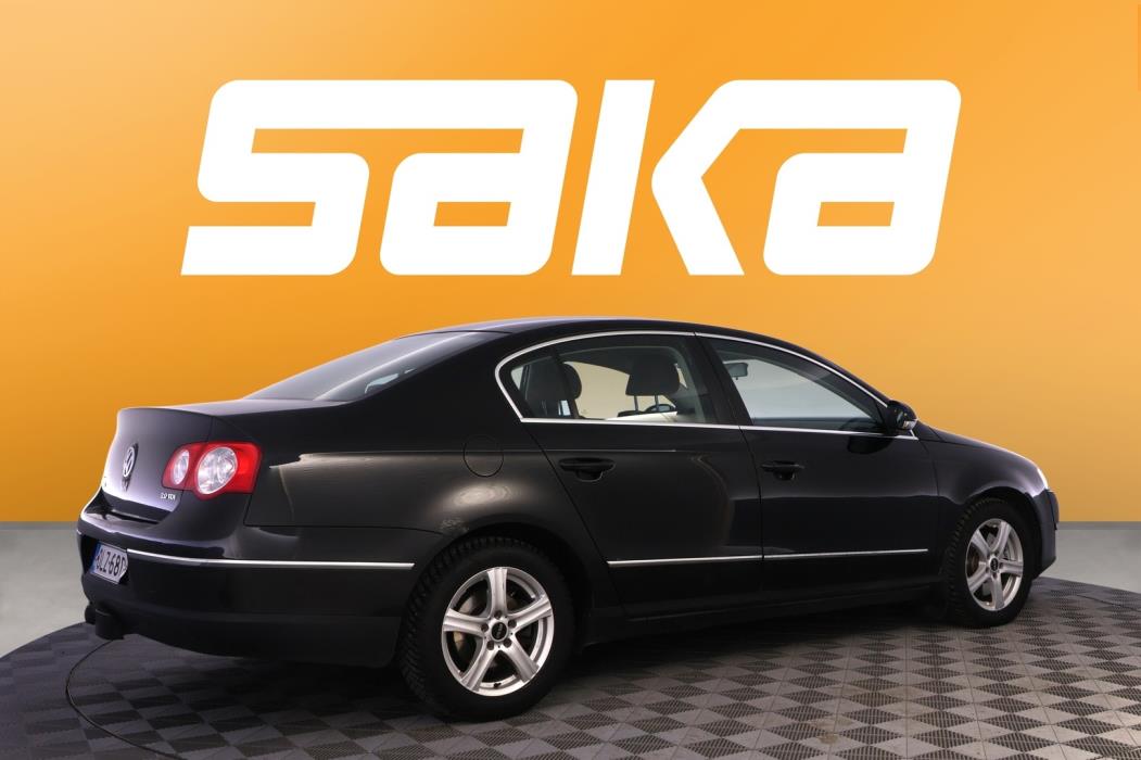 VOLKSWAGEN Passat 2010