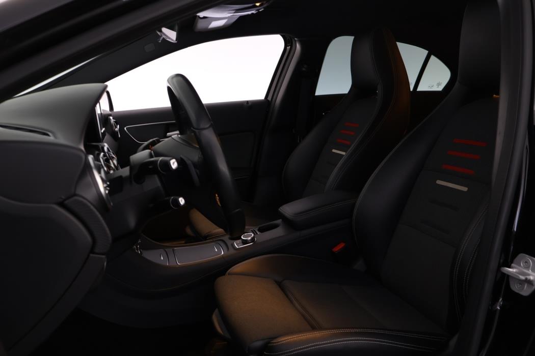 MERCEDES-BENZ A 2018