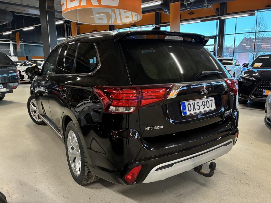 MITSUBISHI Outlander PHEV 2019